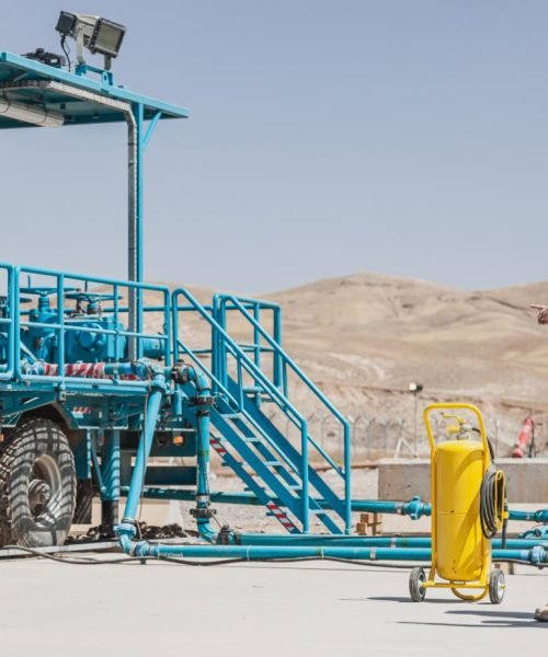oil-gas-operations-iraq-2022-04-07-03-14-27-utc.jpg